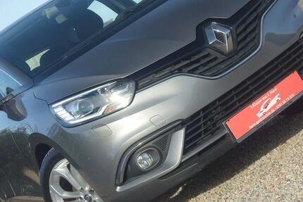 Renault Scenic 79.000 km 12.000 &euro; Freiburg 79111