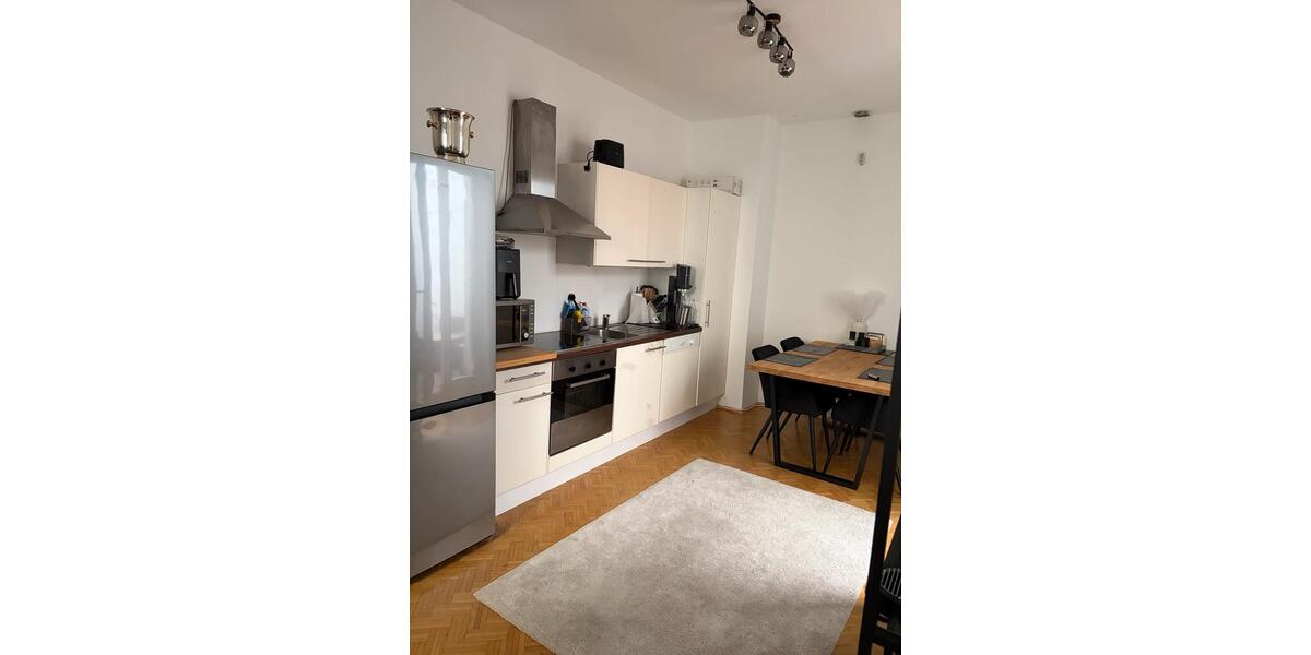 Etagenwohnung Regensburg Kumpfmühl - 2 Zimmer, 70 m&sup2;, 1.100&euro; | Angebot:26686976