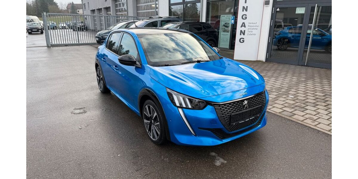 Peugeot 208 17.999 km 19.600 &euro; Pforzheim 75177