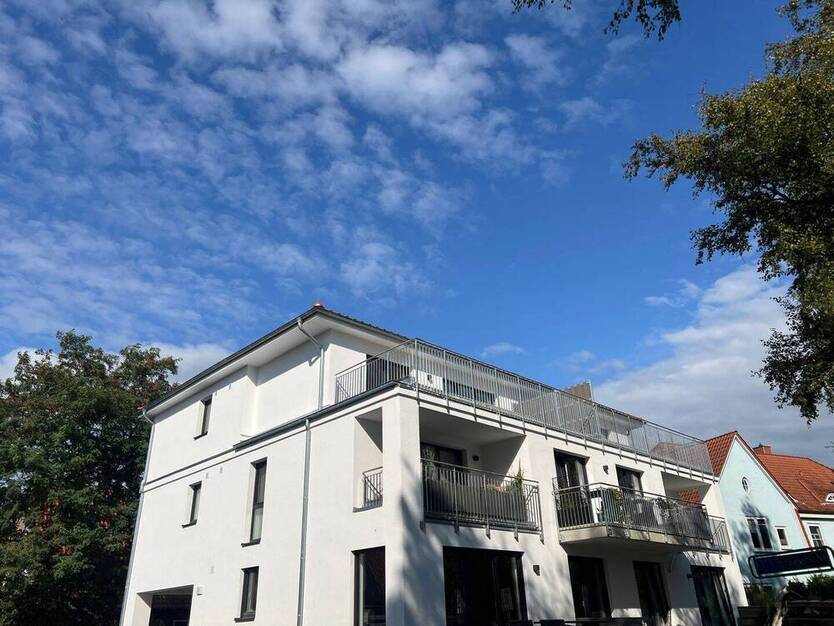 hochwertige 2-Zimmer-NEUBAU-PENTHOUSE-Wohnung (KfW 55) mit Dachterrasse & Fahrstuhl
