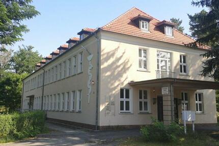 Gewerberäume im Ärztehaus Laubusch zimmer