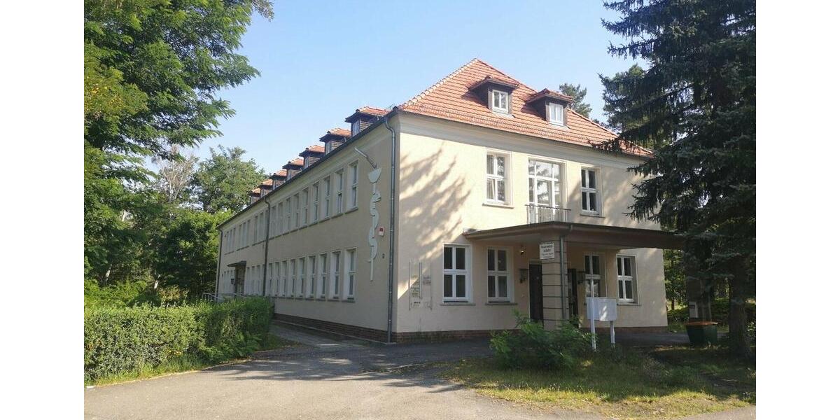 Gewerberäume im Ärztehaus Laubusch zimmer