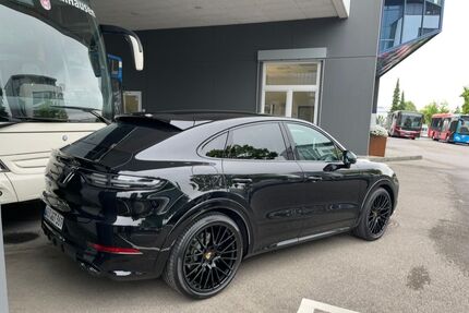 Porsche Cayenne 18.500 km 117.777 &euro; Wörth am Rhein 76744