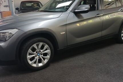 BMW X1 85.000 km 9.500 &euro; Rüsselsheim 65428