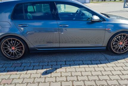 VW Golf 103.963 km 21.490 &euro; Ebermannsdorf 92263