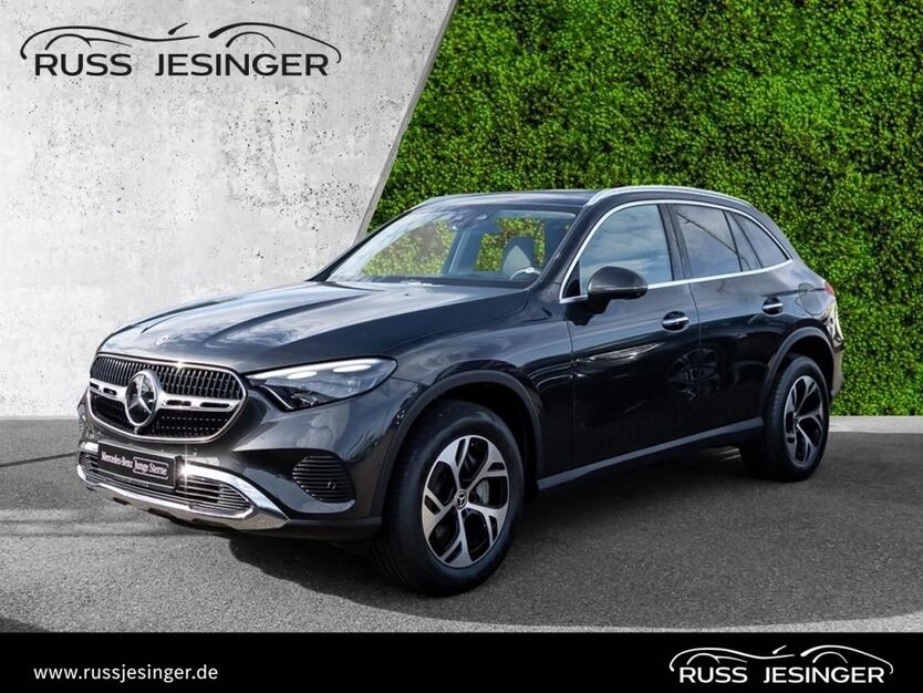 Mercedes-Benz GLC 300 17.650 km 58.880 € Dettingen unter Teck 73265