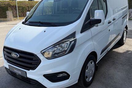 Ford Transit Custom 146.850 km 18.490 &euro; München 81827