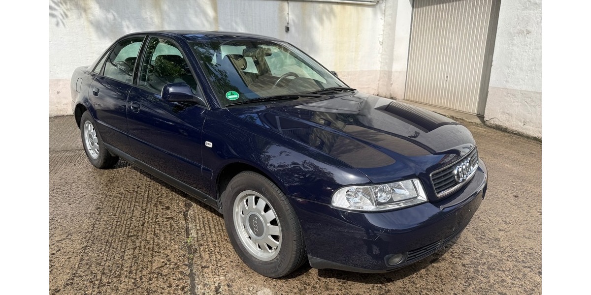Audi A4 1.6 Klimaautomatic 1.Besitz 87.080 km 1.500 &euro; Berlin 10247