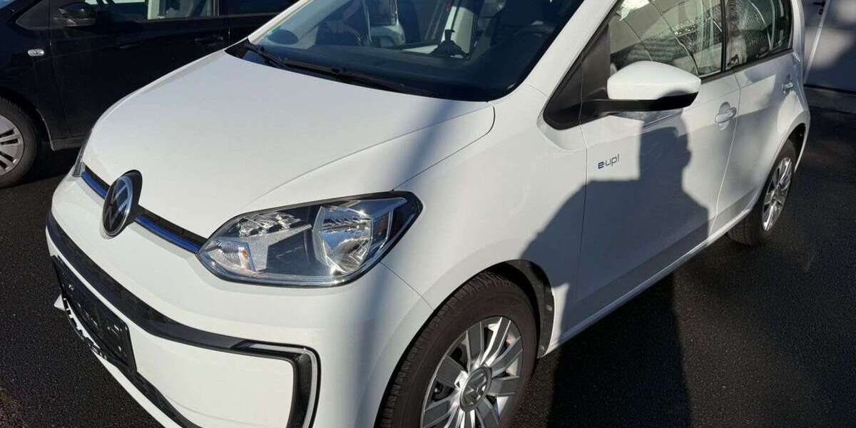VW up! 30.243 km 12.390 &euro; Creglingen 97993