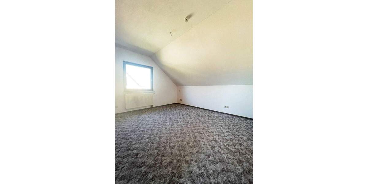 Einfamilienhaus Meerane - 5 Zimmer, 110 m&sup2;, 259.900&euro; | Angebot:25666436