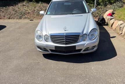 Mercedes-Benz E 220 367.000 km 1.800 &euro; Kükels 23829