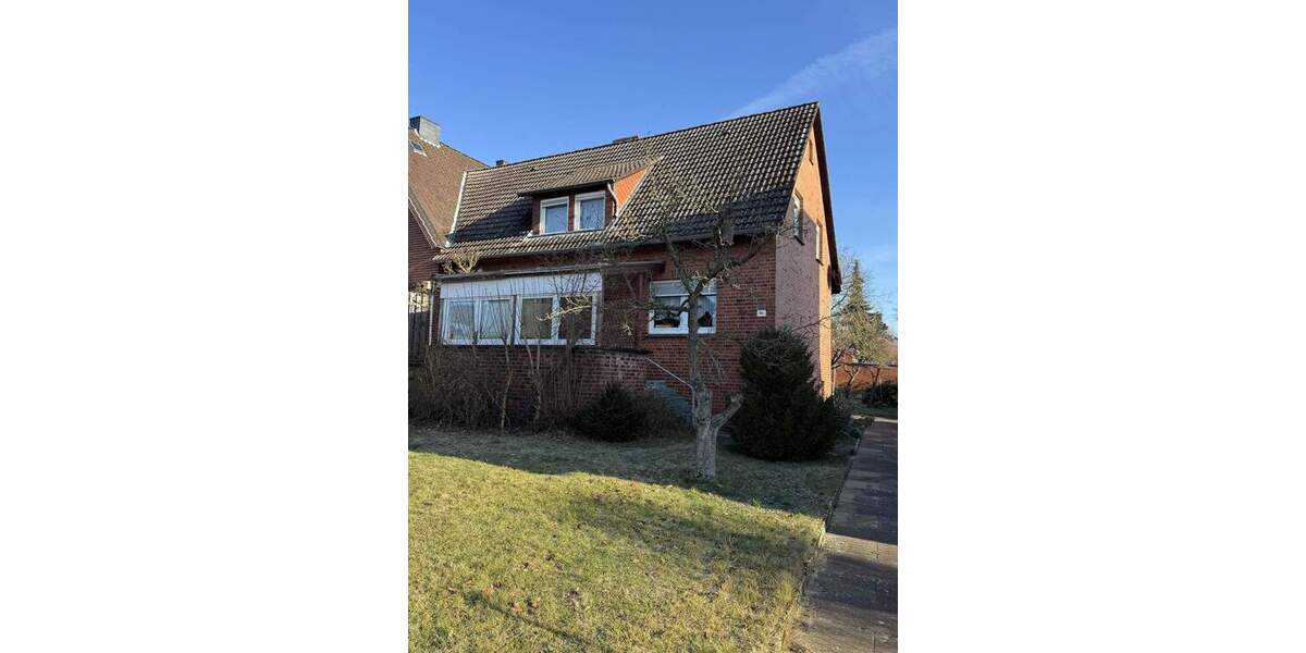 Doppelhaushälfte Uelzen Oldenstadt - 6 Zimmer, 107 m&sup2;, 175.000&euro; | Angebot:25671023