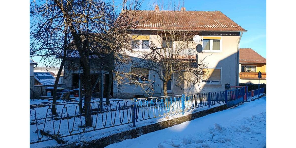 Projekthaus mit Potenzial. Dittelbrunn OTPfändhausen 4 zimmer