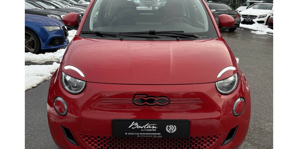 Fiat 500 E Cabrio Red NAVI/CARPLAY/KLIMA/DAB/1.HAND 37.863 km 16.900 &euro; Villingen-Schwenningen 78054