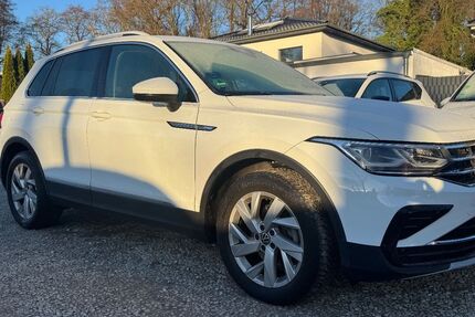 VW Tiguan 38.956 km 28.999 &euro; Isernhagen OT Altwarmbüchen bei Hannover A2/A7 30916