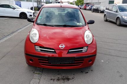 Nissan Micra 180.000 km 1.499 &euro; Weingarten 88250