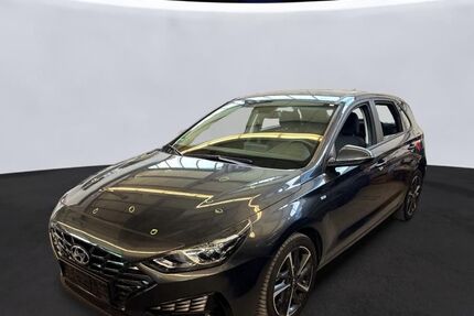 Hyundai i30 89.988 km 14.970 &euro; Helmstedt 38350