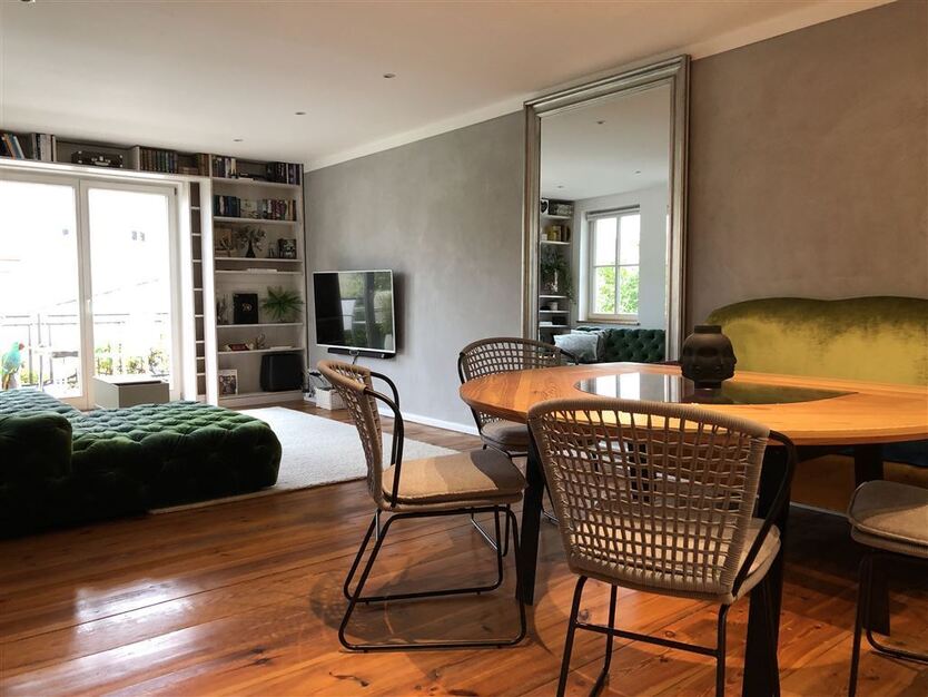 Schicke vier Zimmer Wohnung mit Balkon mitten in der Innenstadt 4 zimmer