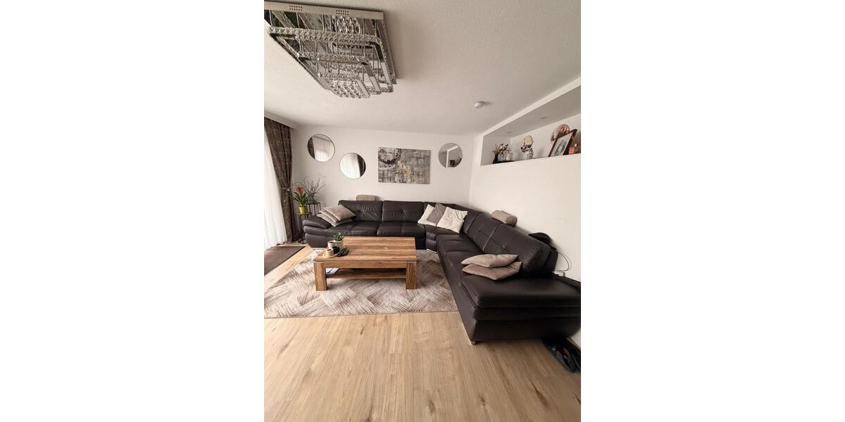 Reihenhaus Stuttgart Hedelfingen - 7 Zimmer, 125 m&sup2;, 699.000&euro; | Angebot:26187006