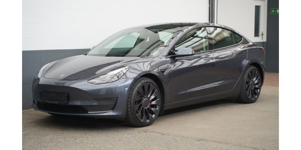 Tesla Model 3 69.870 km 29.950 &euro; Mönchengladbach 41236