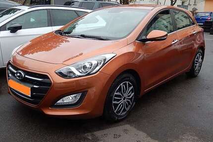 Hyundai i30 39.640 km 7.390 &euro; Berlin 12203