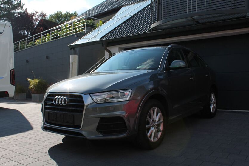 Audi Q3 132.000 km 16.900 € Bayreuth 95448