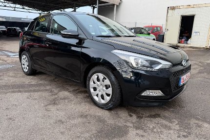 Hyundai i20 63.700 km 11.990 &euro; Ulm 89077