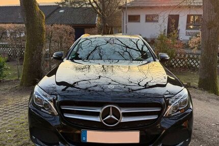 Mercedes-Benz C 250 112.475 km 17.000 &euro; Marburg 35041