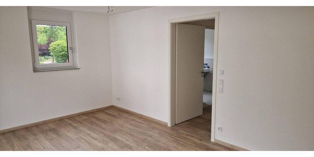 Etagenwohnung Aalen - 2 Zimmer, 72 m&sup2;, 1.090&euro; | Angebot:26851495