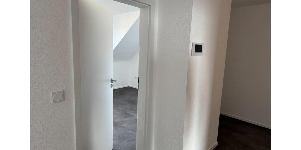 Dachgeschoßwohnung Wächtersbach - 2 Zimmer, 55 m&sup2;, 705&euro; | Angebot:26348449