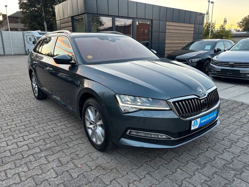 Skoda Superb 62.000 km 26.999 € Cottbus 03050