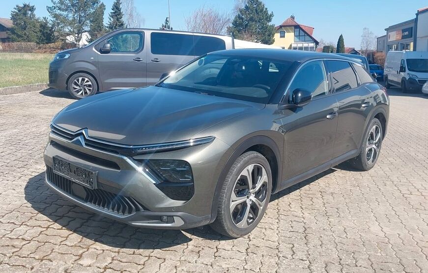 Citroen C5 X 26.390 km 18.990 € Seubersdorf/Eichenhofen 92358