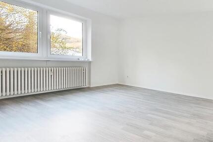 Perfekt geschnittene 3-Zimmer-Wohnung mit Balkon und 500€ Gutschein* *Werdohl-Riesei* zimmer