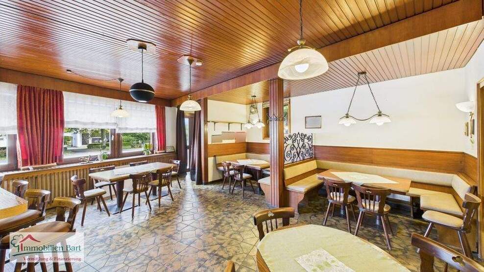 WOHN- UND GESCHÄFTSHAUS IN 1A LAGE VIELSEITIGE VERWENDUNG! zimmer