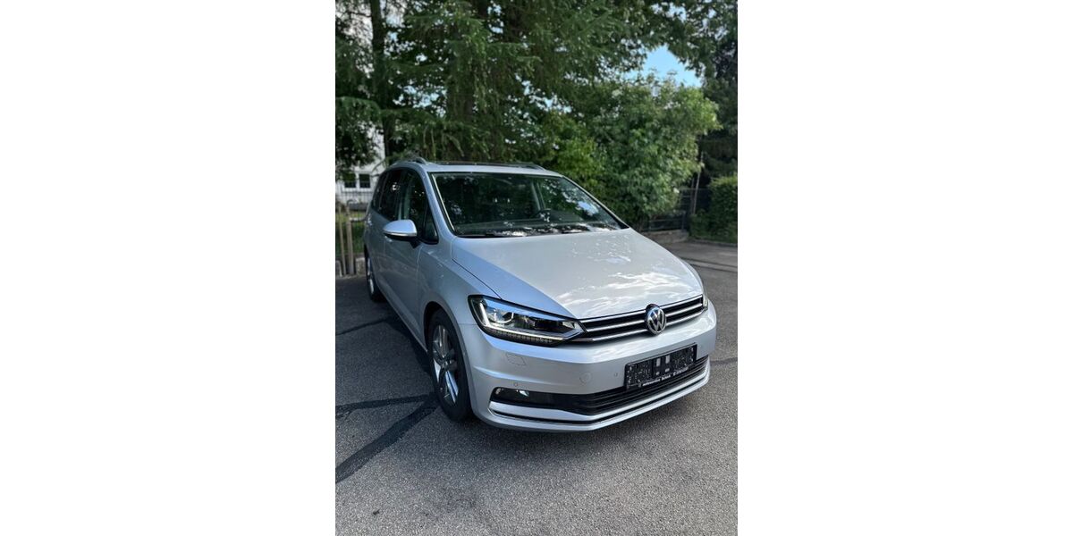 VW Touran 128.500 km 16.499 &euro; Aichstetten 88317