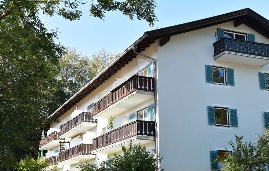 Etagenwohnung Bad Wiessee - 2 Zimmer, 52 m&sup2;, 1.250&euro; | Angebot:25613993