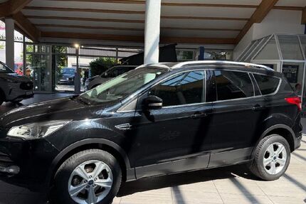 Ford Kuga 50.000 km 10.490 &euro; Erding 85435