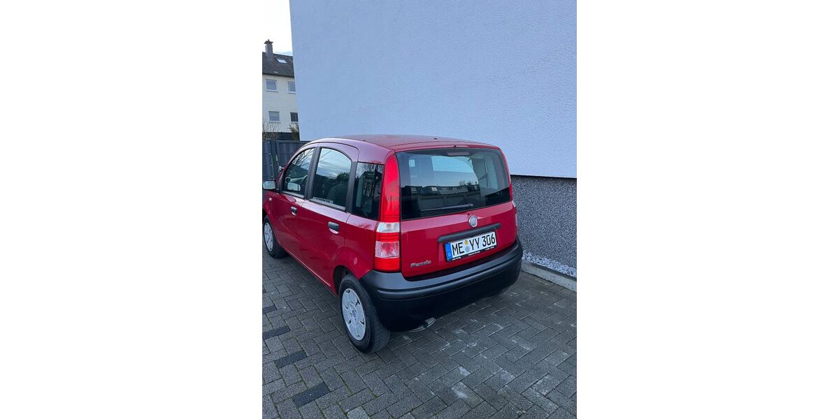 Fiat Panda 153.386 km 2.200 &euro; Velbert 42553