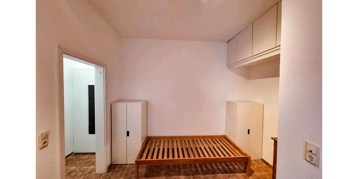Etagenwohnung Mannheim Almenhof - 1 Zimmer, 16 m&sup2;, 420&euro; | Angebot:26671473