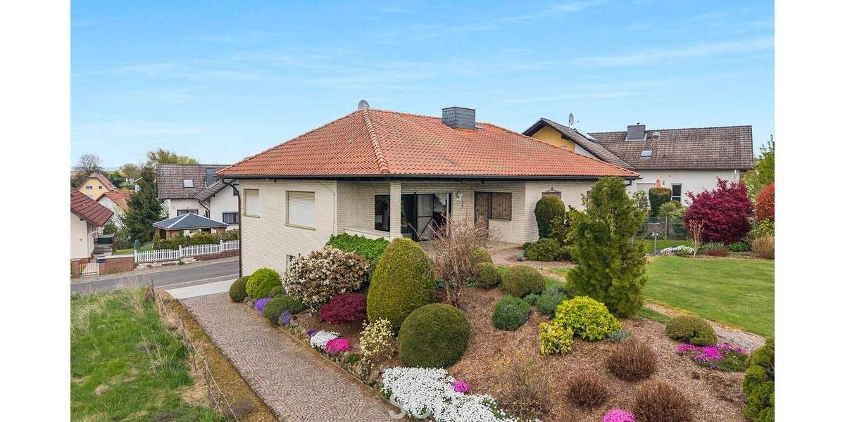 Einfamilienhaus Büdingen Vonhausen - 7 Zimmer, 154 m&sup2;, 559.000&euro; | Angebot:26275953