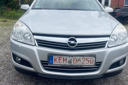 Opel Astra 18.000 km 5.999 &euro; Abensberg 93326