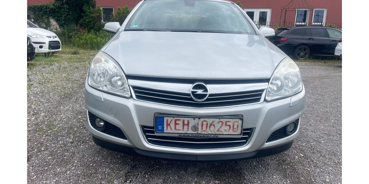 Opel Astra 18.000 km 5.999 &euro; Abensberg 93326