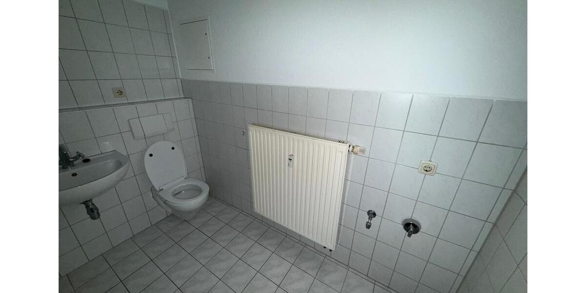 Tolle 3-Raum-DG-Wohnung mit herrlichem Blick über Greiz 3 zimmer