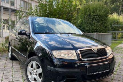 Skoda Fabia 101.500 km 3.000 &euro; Rosenheim 83026
