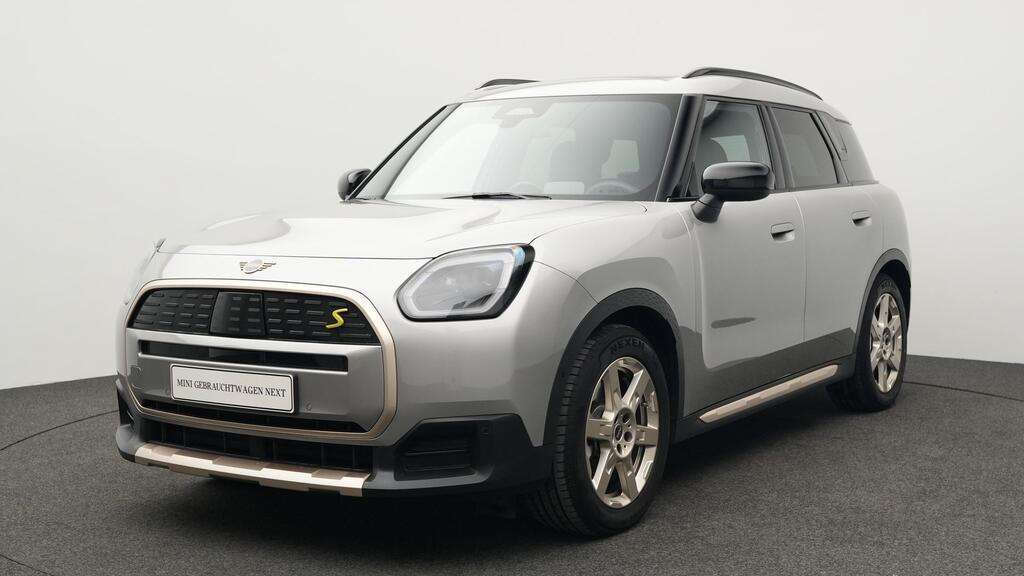 Mini Countryman SE All4 19.307 km 38.205 &euro; München 80788