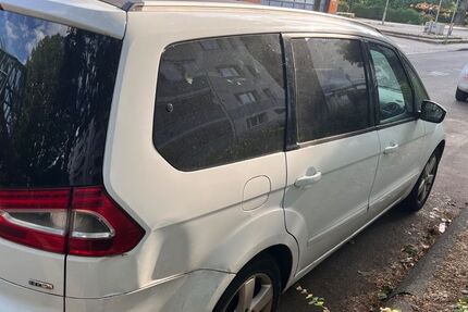 Ford Galaxy 256.000 km 3.500 &euro; Berlin 13055
