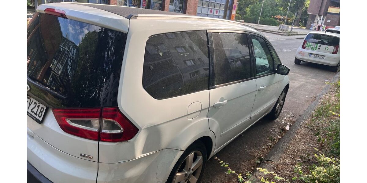 Ford Galaxy 256.000 km 3.500 &euro; Berlin 13055