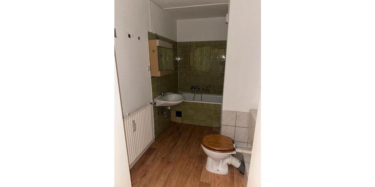 Etagenwohnung Hamm (Sieg) - 3 Zimmer, 60 m&sup2;, 115.000&euro; | Angebot:26819915