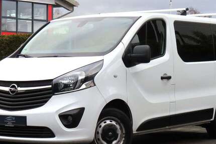Opel Vivaro 93.000 km 17.499 &euro; Bad Lippspringe 33175