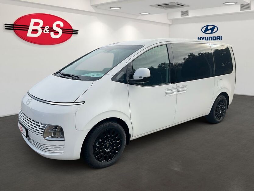 Hyundai STARIA 2.000 km 43.990 € Bad Zwischenahn 26160
